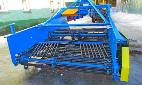 Картофелекопатель навесной двухрядный КТН-2ВМ-02 Картофелекопатель навесной двухрядный КТН-2ВМ-02