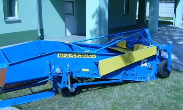 Копатель-валкоукладчик лука КЛ-1,4А Копатель-валкоукладчик лука КЛ-1,4А