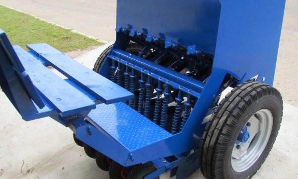 Сажалка лука-севка СЛ-1 Сажалка лука-севка СЛ-1