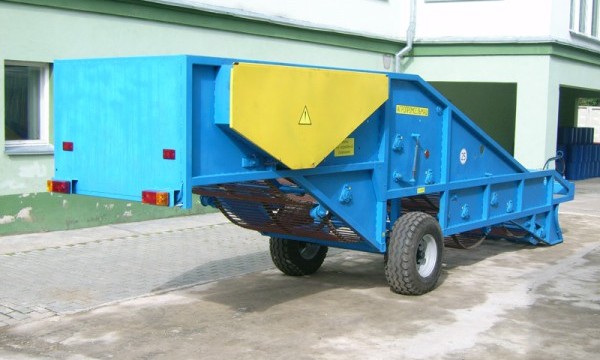 Машина для уборки валерианы МУВ-1,4 Машина для уборки валерианы МУВ-1,4