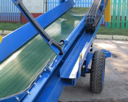 Скутер-подборщик СКП-40 Скутер-подборщик СКП-40